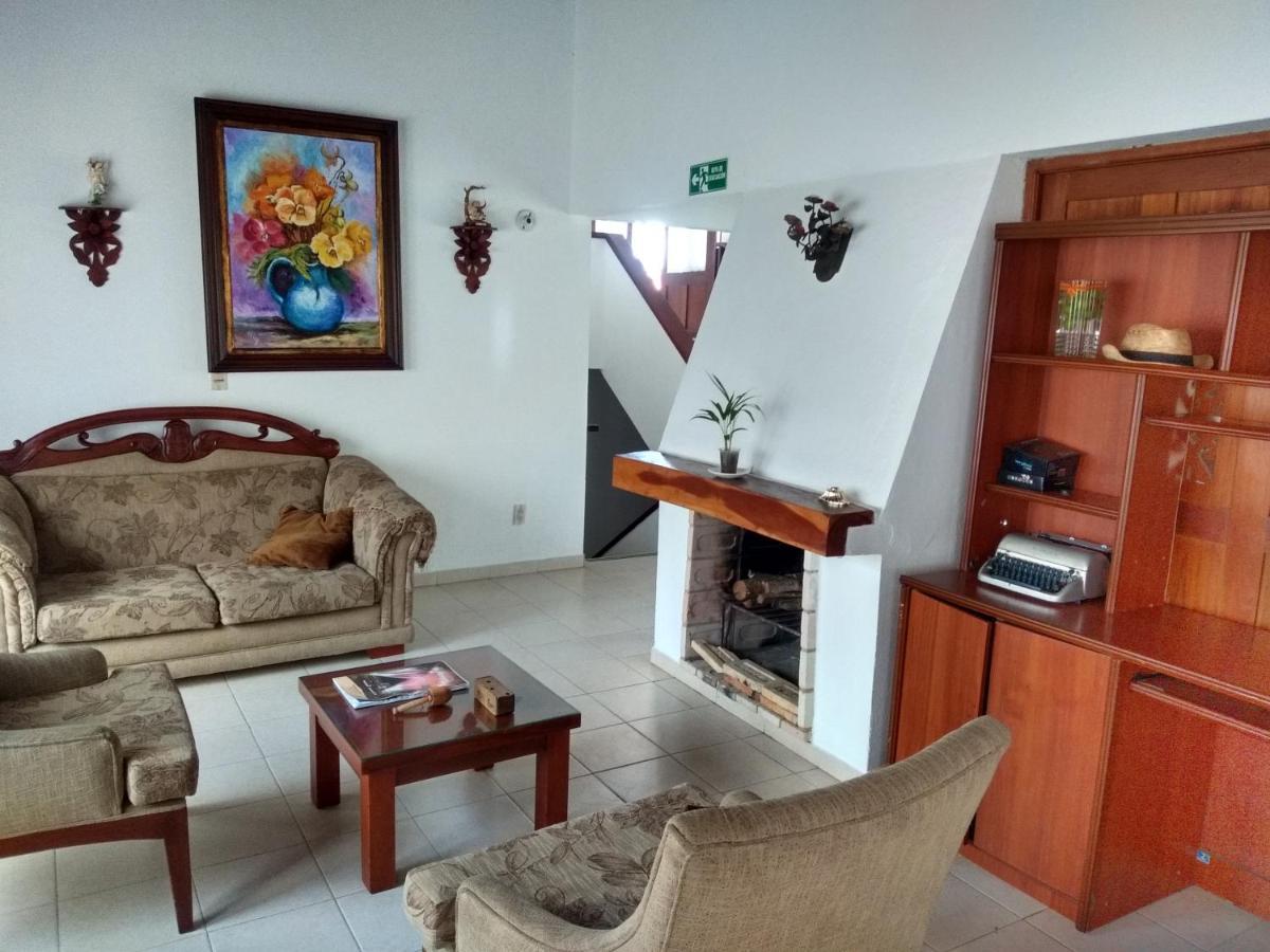 Hospedaje Casa Marsella Villa de Leyva Eksteriør billede